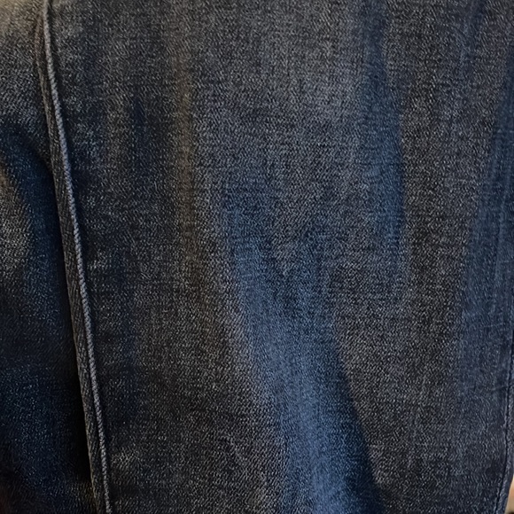 Distressed Jeans - Picture 4 of 4